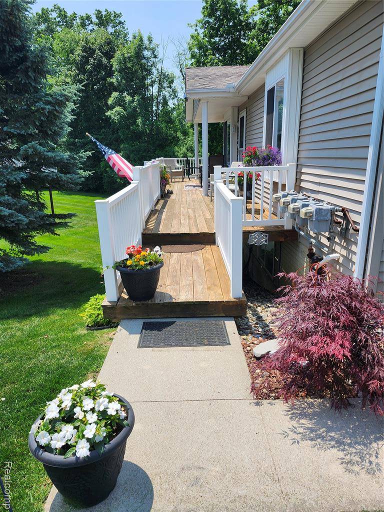 Grand Blanc, MI 48439,9520 Timber Ridge Drive