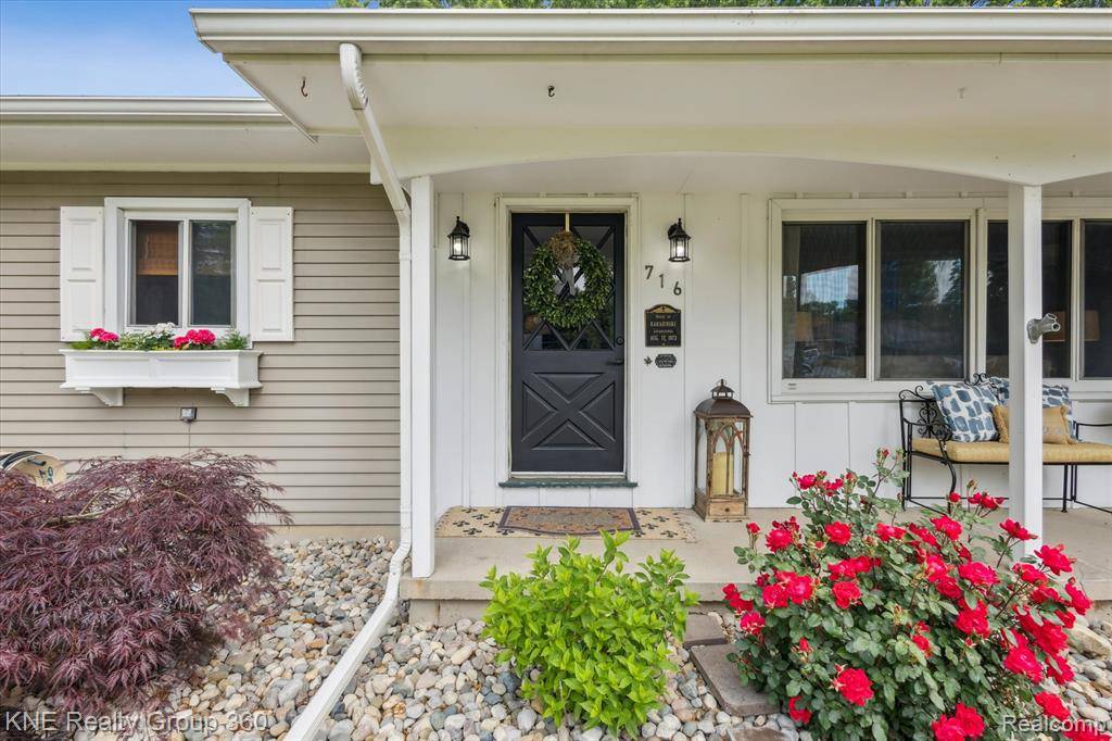 Greenville, MI 48838,716 E Oak Street