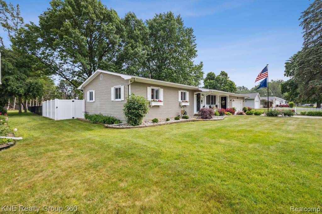 Greenville, MI 48838,716 E Oak Street
