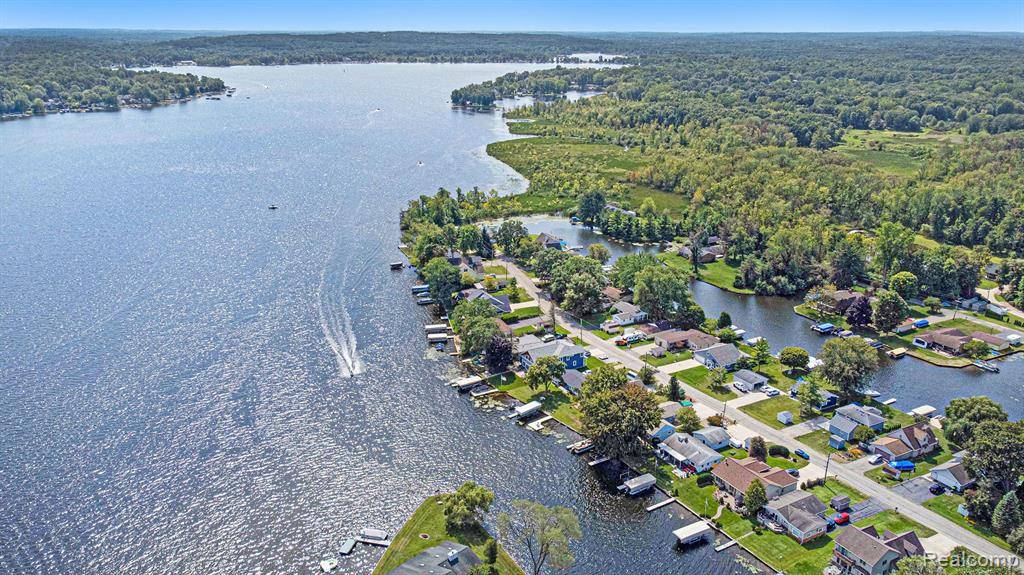Putnam Twp, MI 48169,11124 COLONY Road