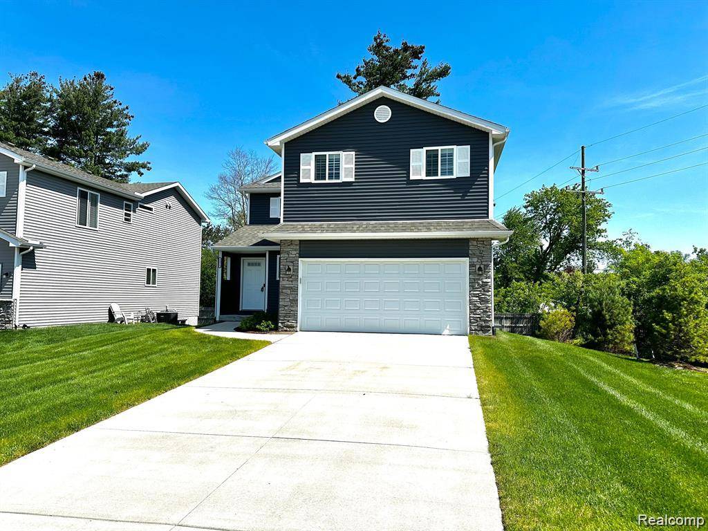 Waterford Twp, MI 48329,5372 Rural Terrace