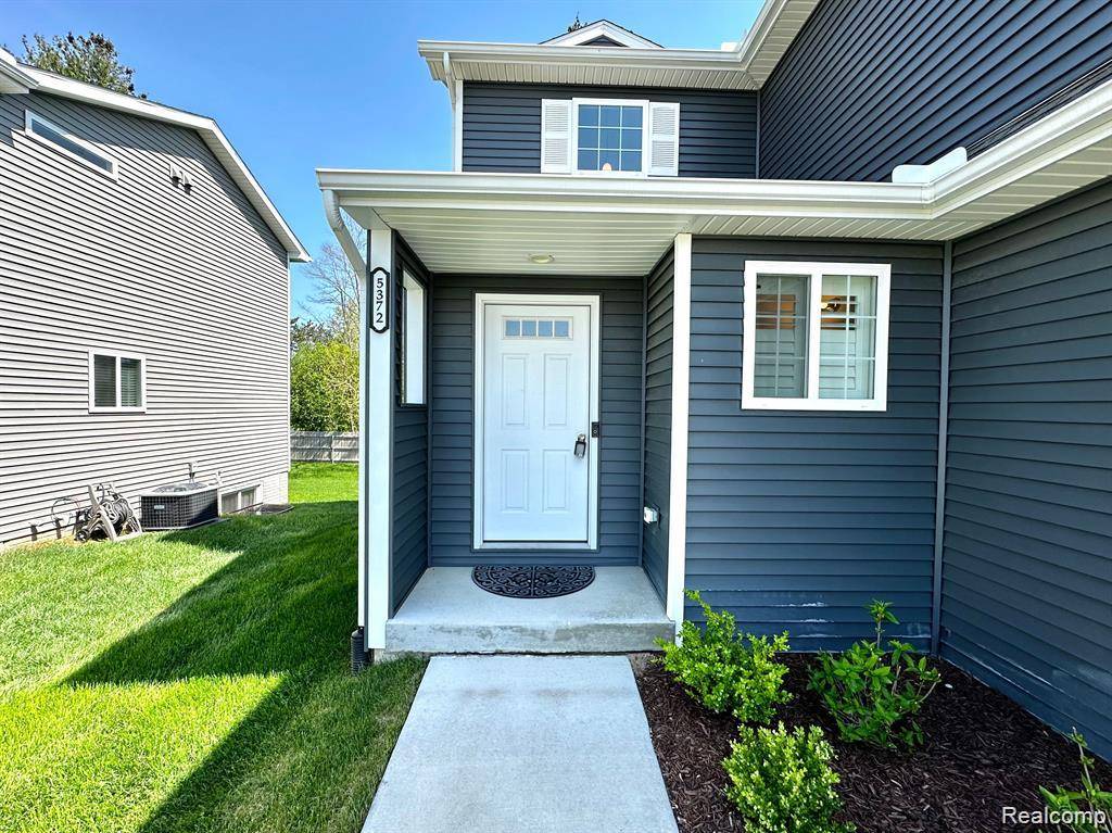 Waterford Twp, MI 48329,5372 Rural Terrace