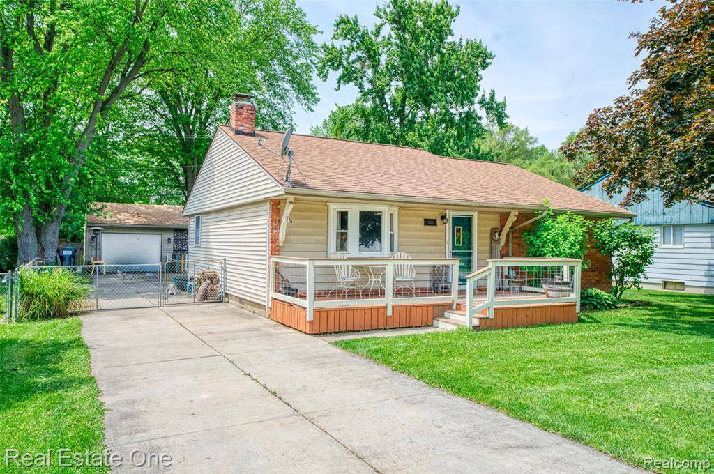 Brighton Twp, MI 48116,5320 Leland Street