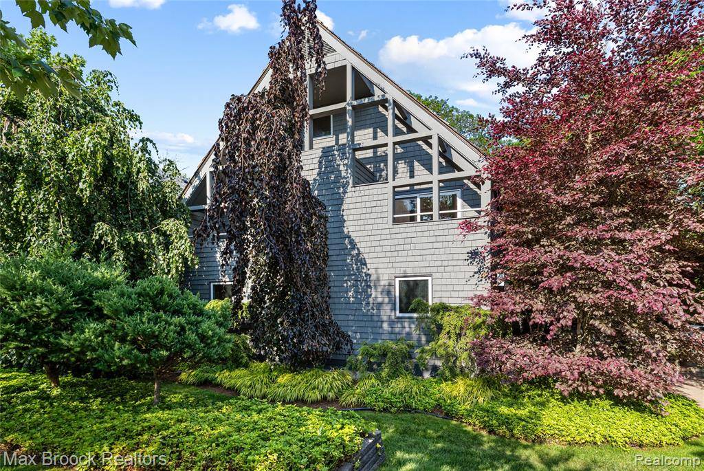 Birmingham, MI 48009,680 Willits Street