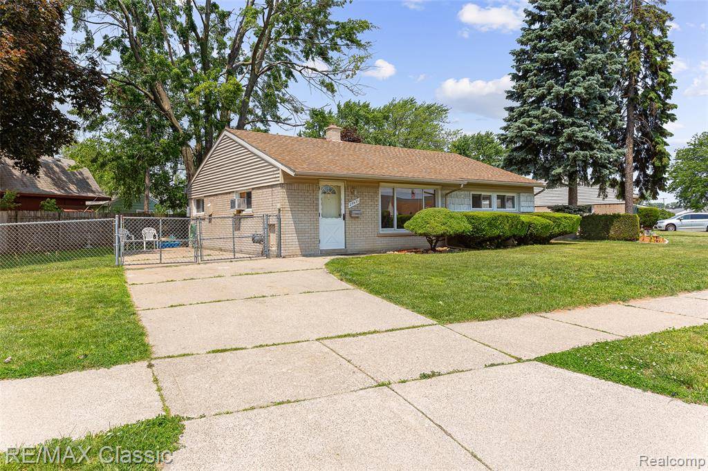 Madison Heights, MI 48071,25431 Miracle Drive
