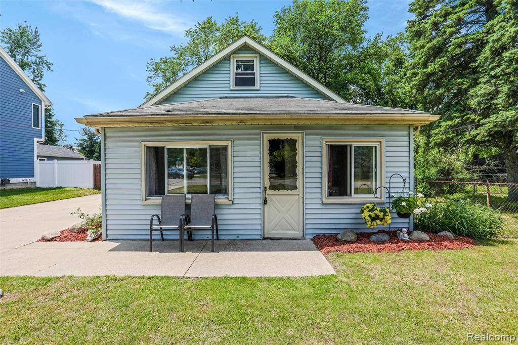 Livonia, MI 48150,10997 Stark Road