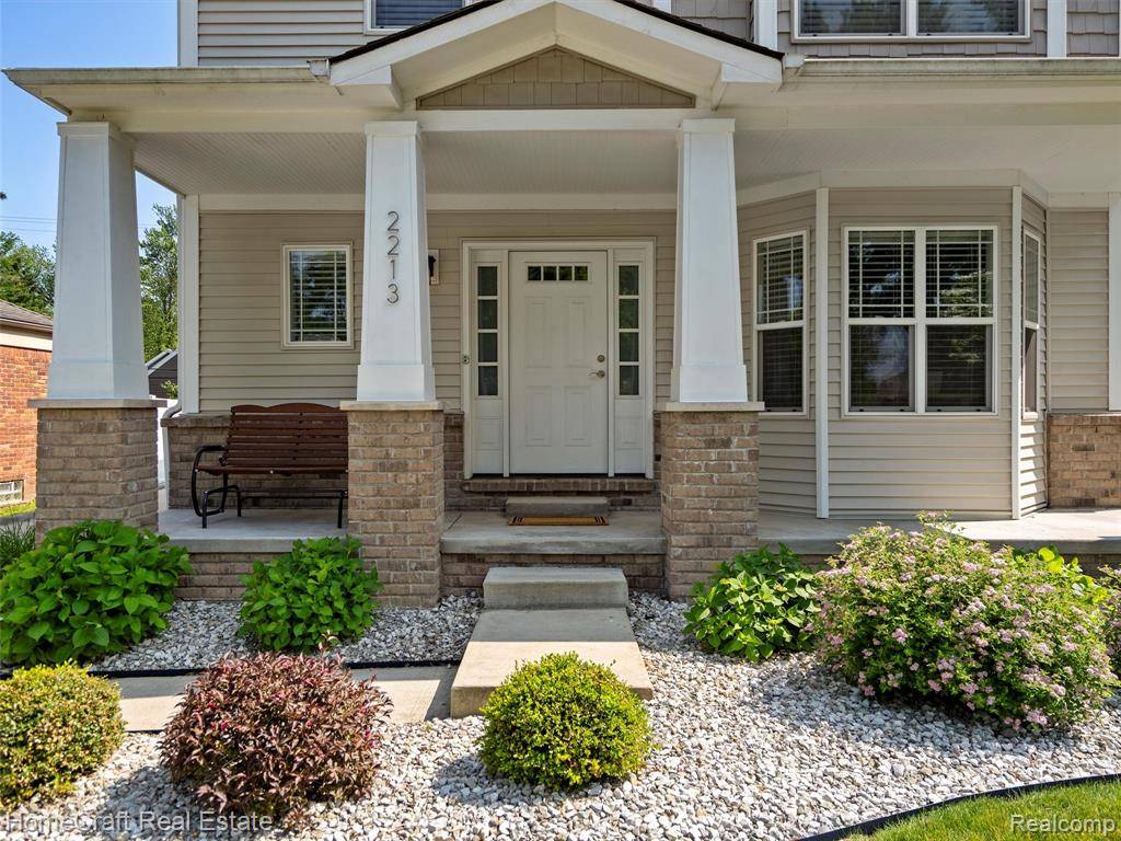 Berkley, MI 48072,2213 BEVERLY Boulevard