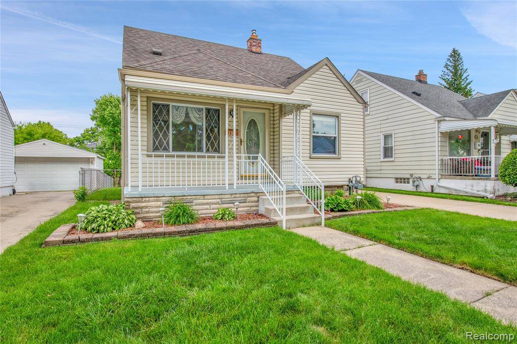 Trenton, MI 48183,157 Cleveland Street