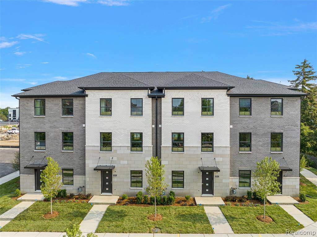Troy, MI 48084,2809 Summers Place