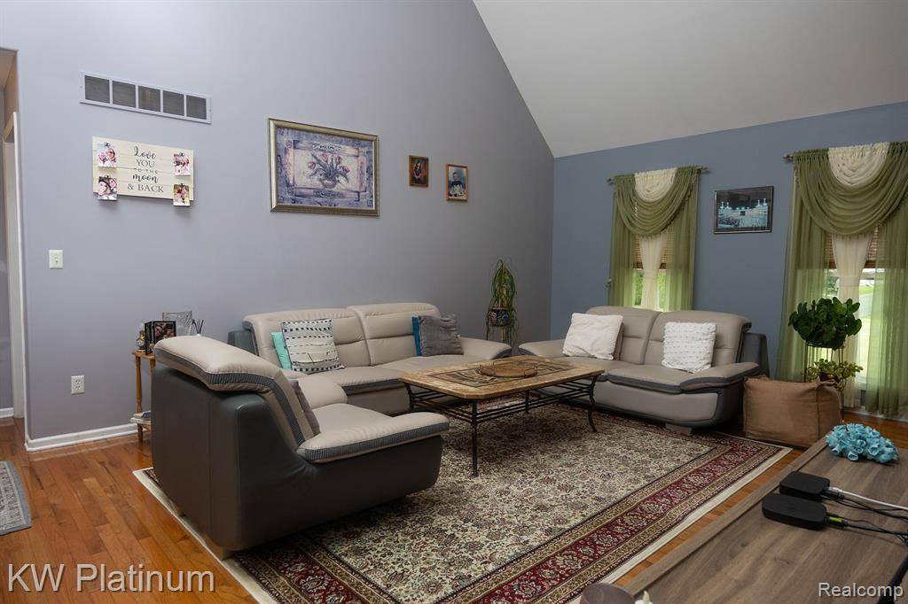 Port Huron, MI 48060,3167 Blackheath Court