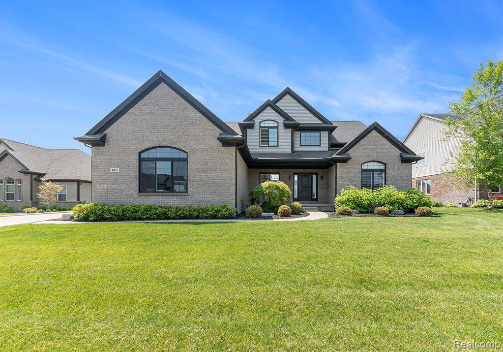 Oxford Twp, MI 48371,881 W Bay Shore Drive