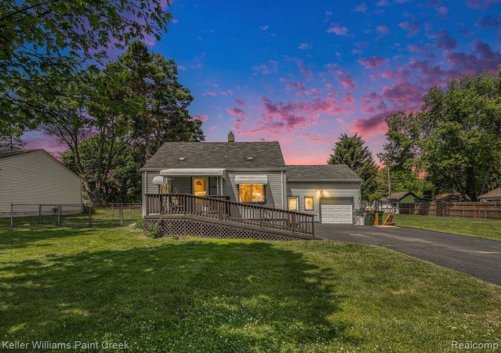 Rochester Hills, MI 48307,2732 Weaverton