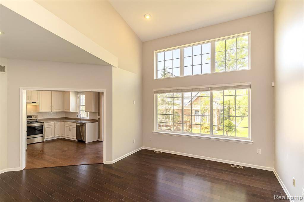Novi, MI 48377,41859 Mitchell Road