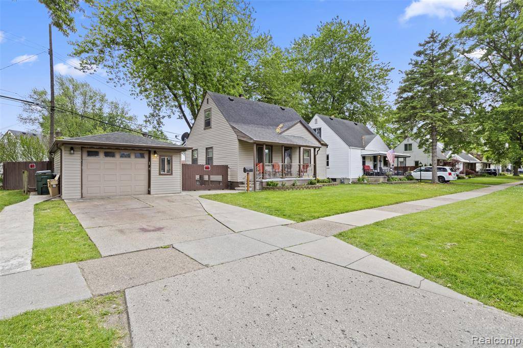 Lincoln Park, MI 48146,2009 Thomas Street