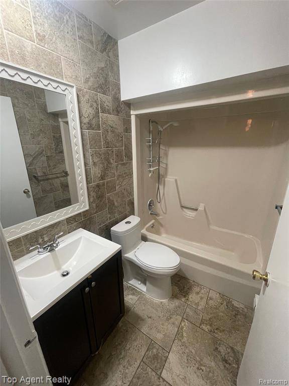 Shelby Twp, MI 48317,48770 Shelby Road 21