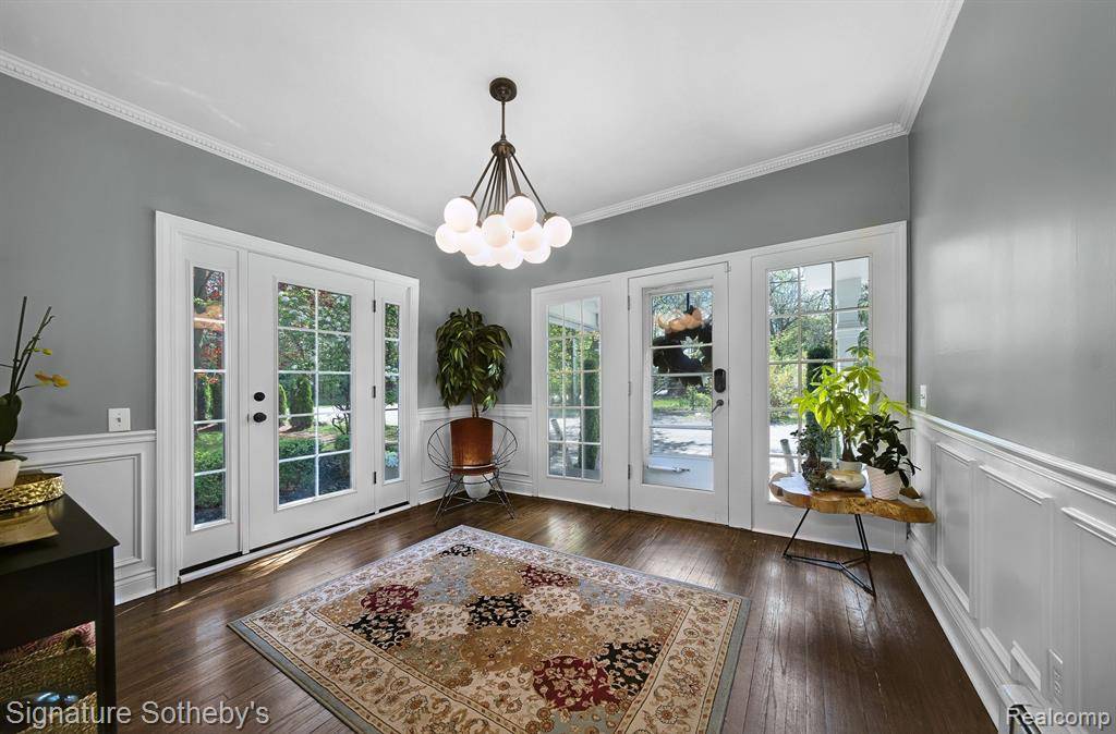 West Bloomfield Twp, MI 48324,3556 ORCHARD LAKE Road