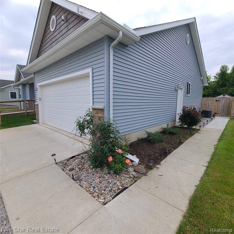 Marine City, MI 48039,105 Degurse Avenue