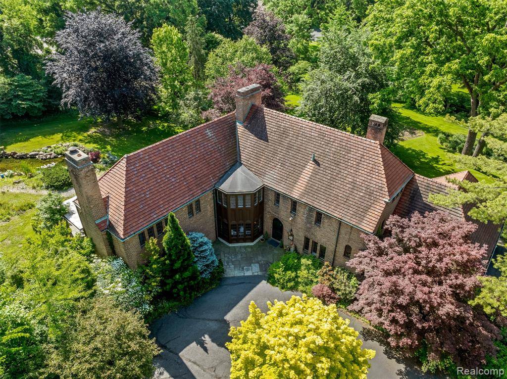 Bloomfield Hills, MI 48304,460 Goodhue Road