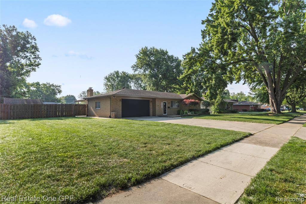 St. Clair Shores, MI 48082,29812 Elmgrove Street