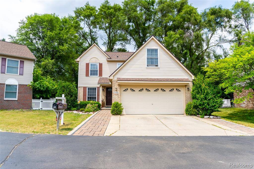 Westland, MI 48185,38604 Emerald Lane N