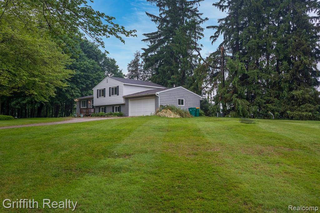 Hartland Twp, MI 48353,13557 Dunham Road