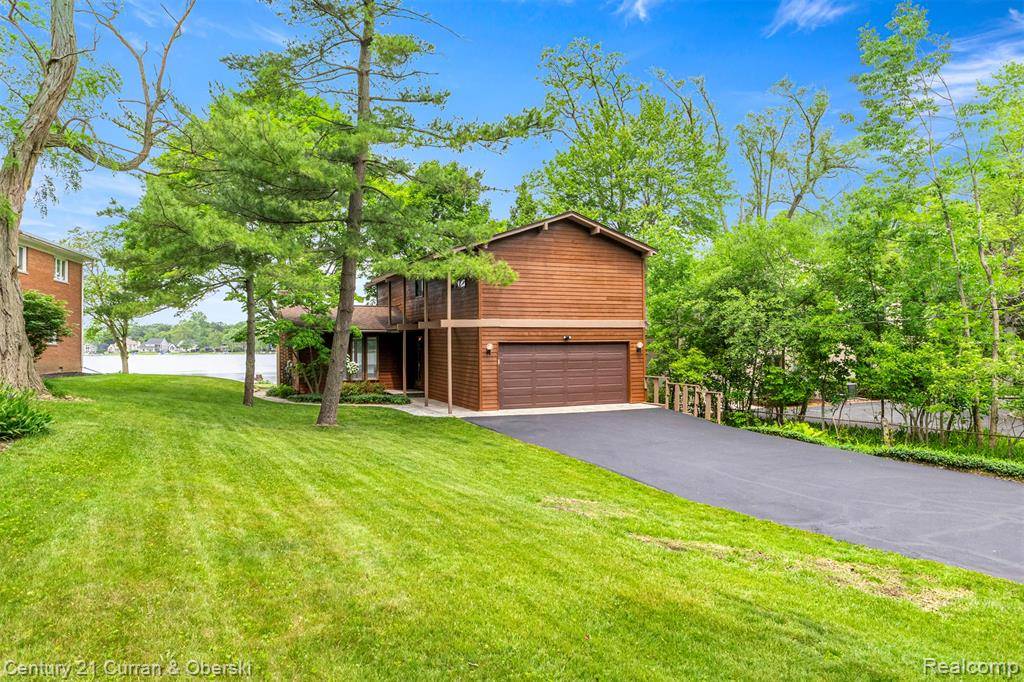 West Bloomfield Twp, MI 48324,3150 Wellington Court