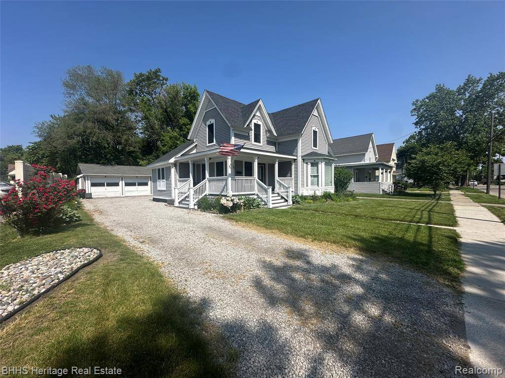 Durand, MI 48429,403 N Oak Street