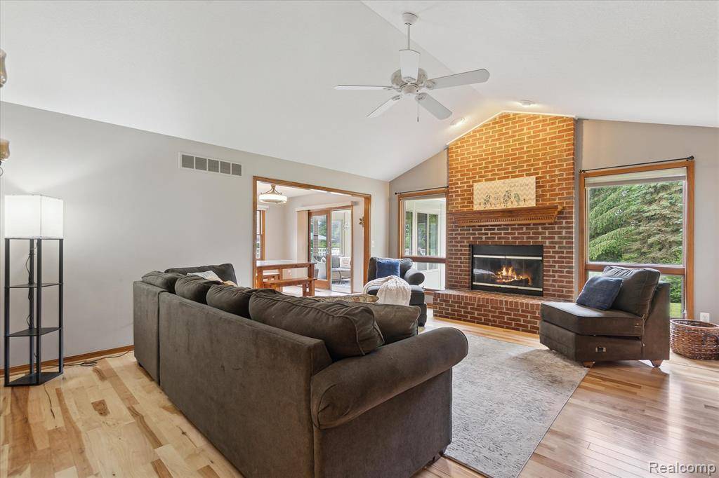 Fenton Twp, MI 48451,16486 W Horseshoe Trail