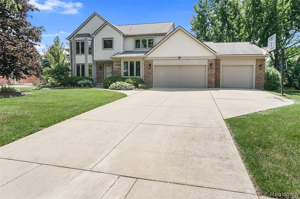 Troy, MI 48098,6652 Mountain Drive
