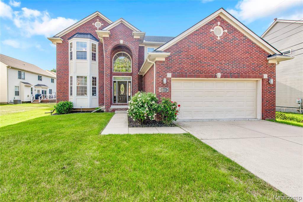 Troy, MI 48083,2322 Kirkton Drive