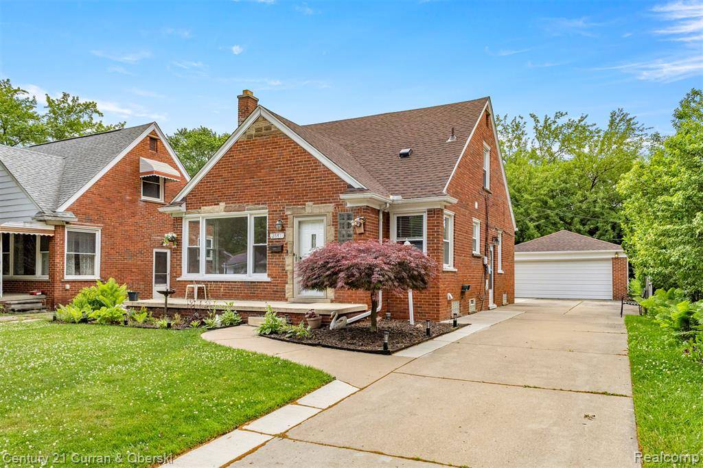 Dearborn, MI 48124,2647 Detroit Street
