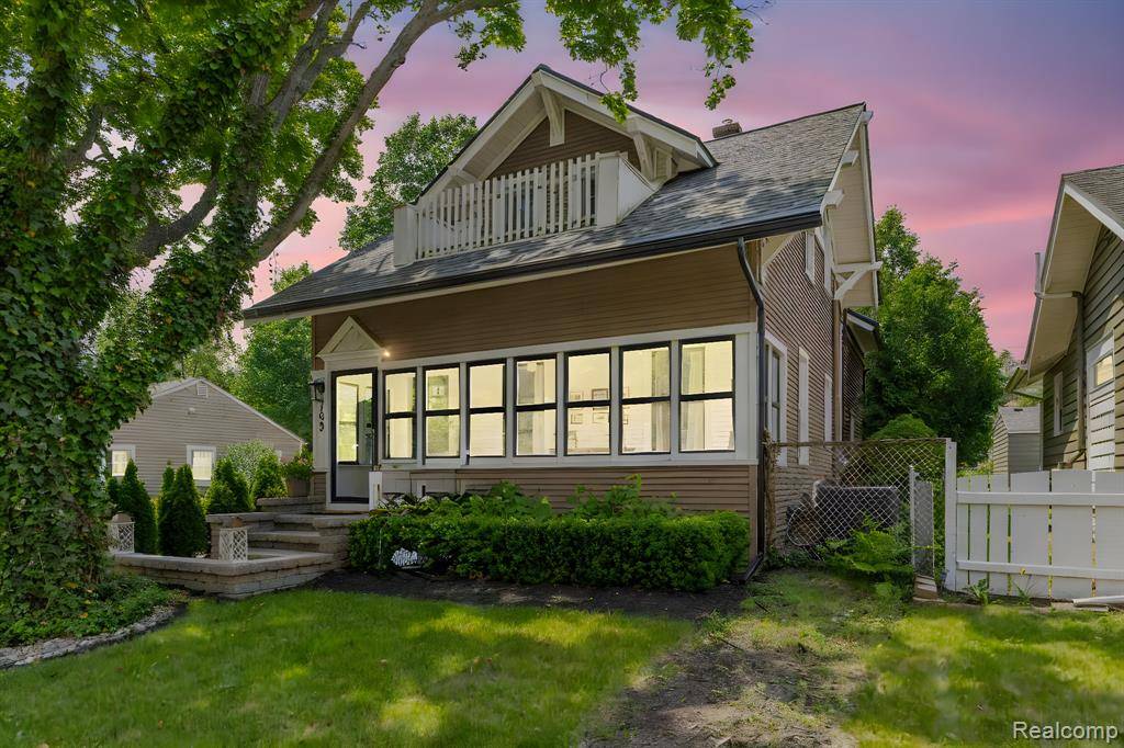 Northville, MI 48167,789 Carpenter Street