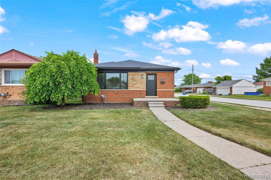 Warren, MI 48093,8171 Marian Street
