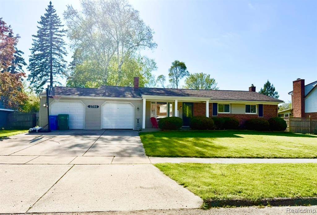 Commerce Twp, MI 48382,2784 Red Arrow Drive