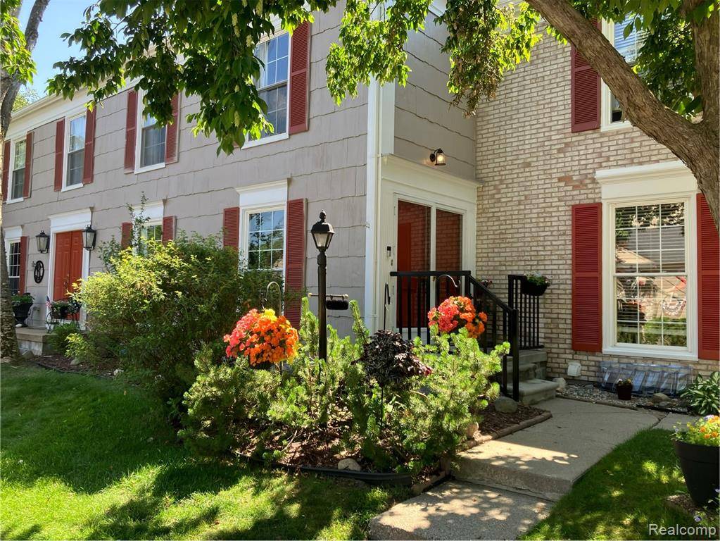 Rochester Hills, MI 48306,1437 Lantern Lane