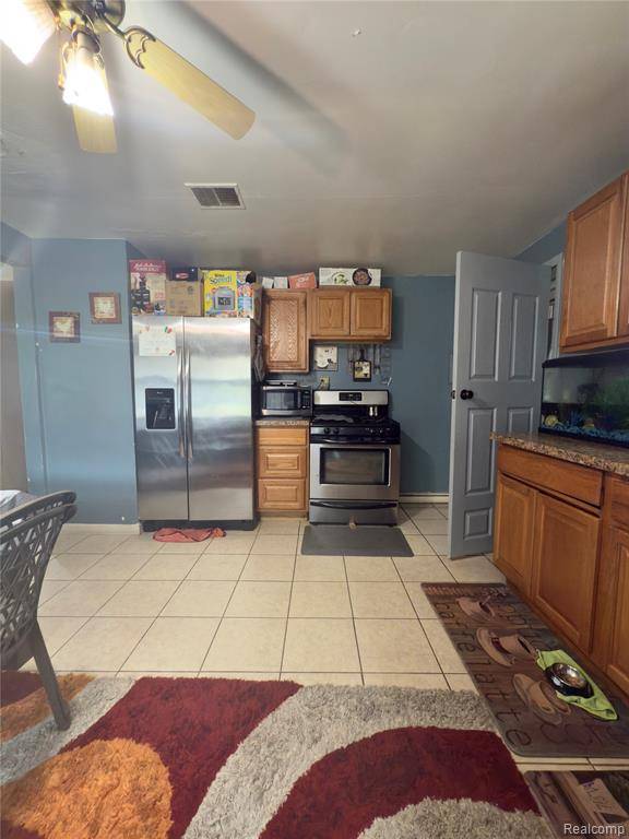 Dearborn Heights, MI 48127,148 Rosemary Street
