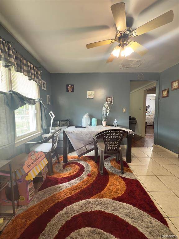 Dearborn Heights, MI 48127,148 Rosemary Street