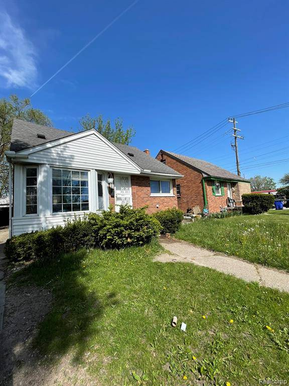 Detroit, MI 48219,20569 Evergreen Road