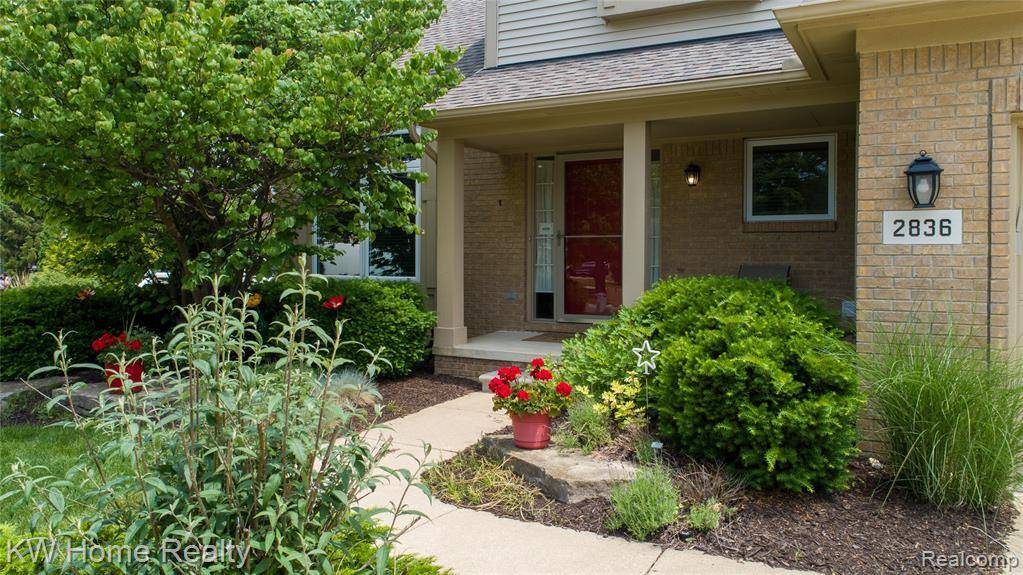 Wixom, MI 48393,2836 Otter Court