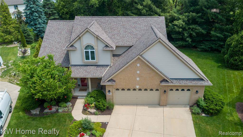 Wixom, MI 48393,2836 Otter Court