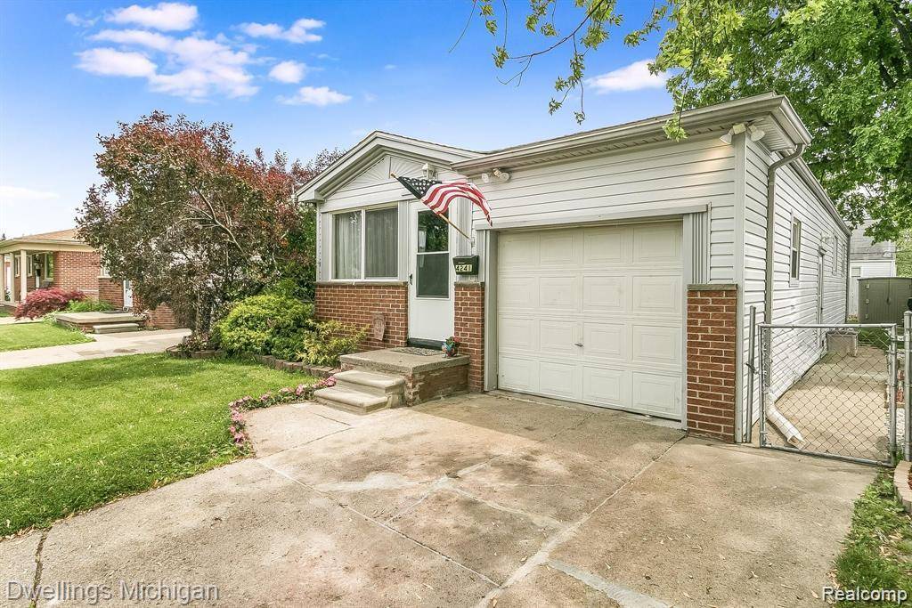 Lincoln Park, MI 48146,4241 Fordline Road