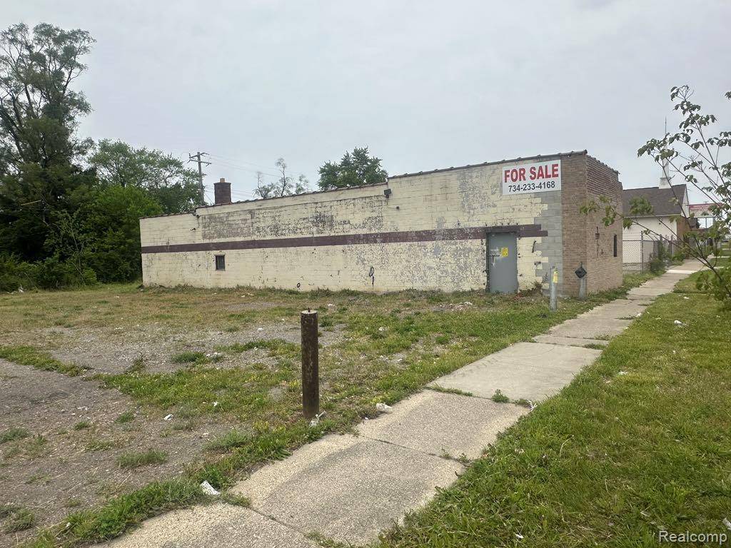 Detroit, MI 48228,14738 Joy Road