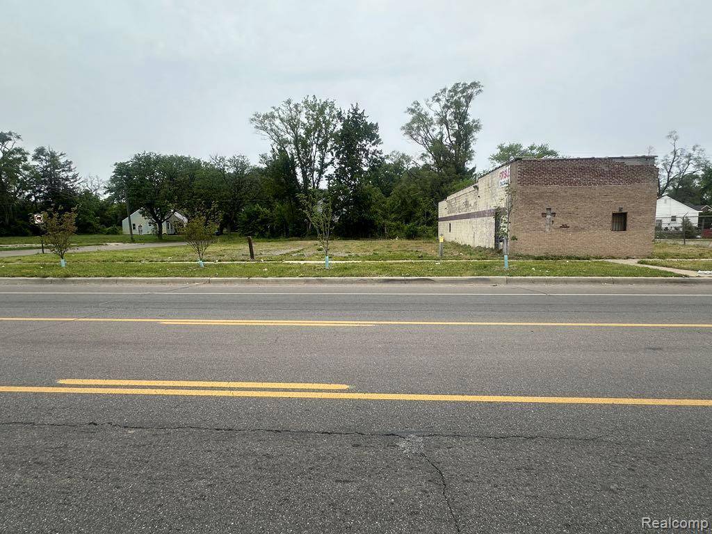 Detroit, MI 48228,14738 Joy Road
