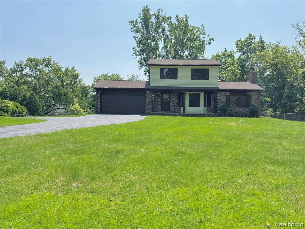 White Lake Twp, MI 48386,694 Robar Circle