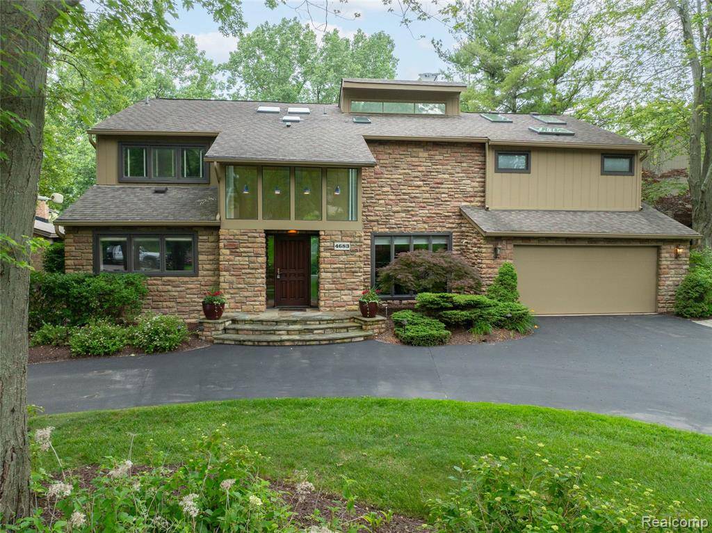 West Bloomfield Twp, MI 48323,4683 Maura Lane