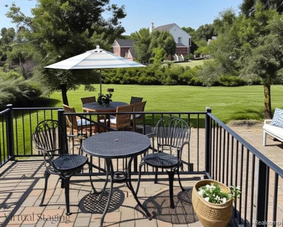 Canton Twp, MI 48187,49941 Baychester Boulevard