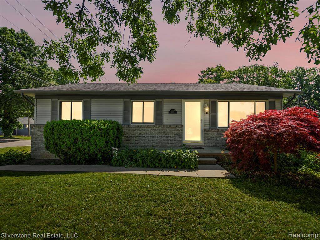 Rochester Hills, MI 48309,2807 Hartline Drive