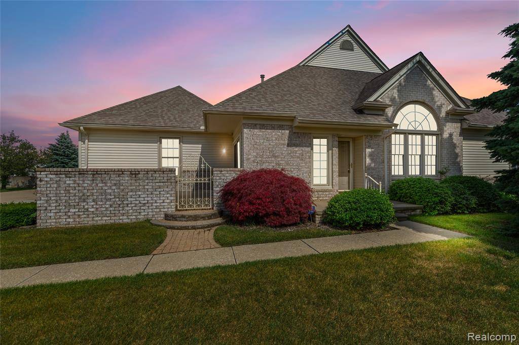 Sterling Heights, MI 48313,13460 Wyndemere Circle
