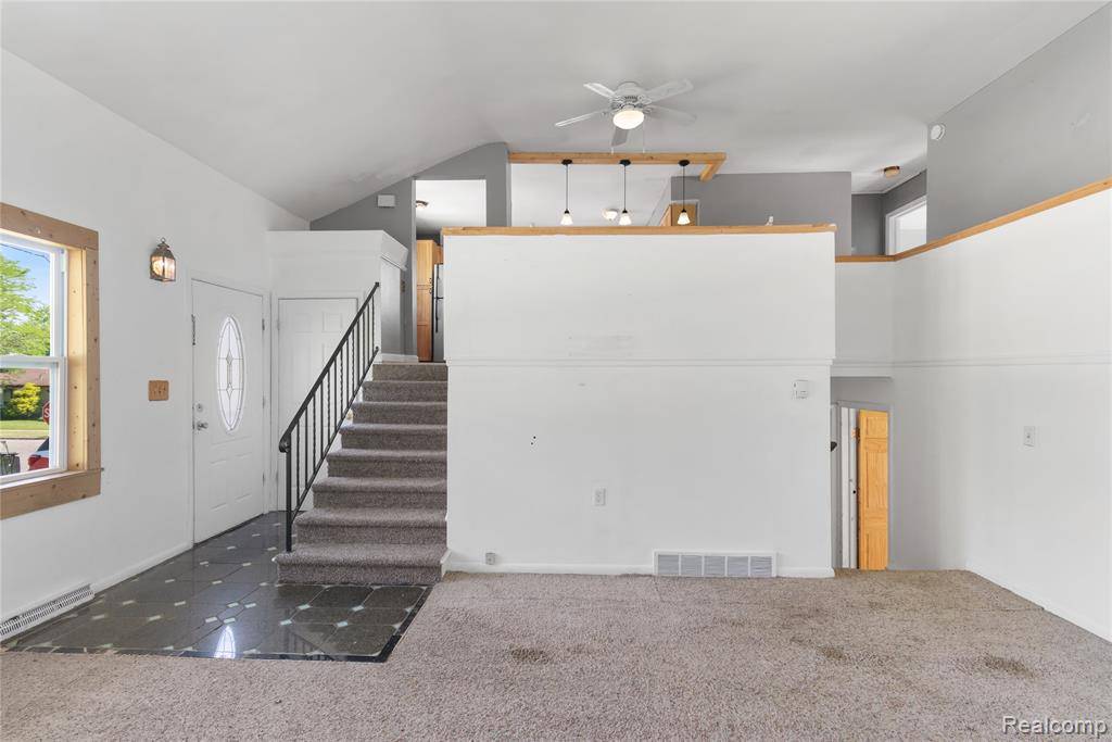 Grand Blanc, MI 48439,146 Grant Street