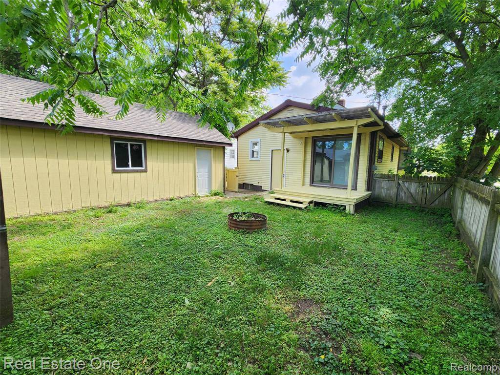 Burton, MI 48529,3290 OGEMA Street